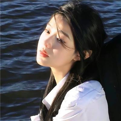 谁在这个城市封面